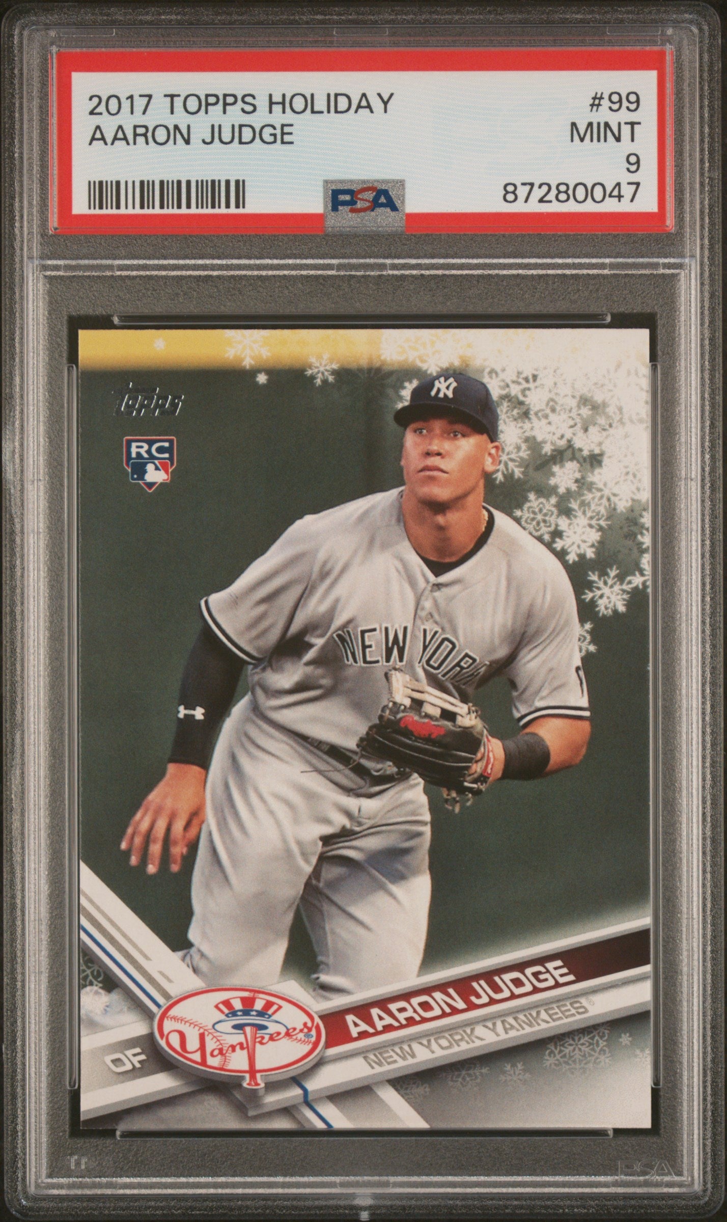 Aaron Judge 2017 Topps Holiday #99 PSA 9